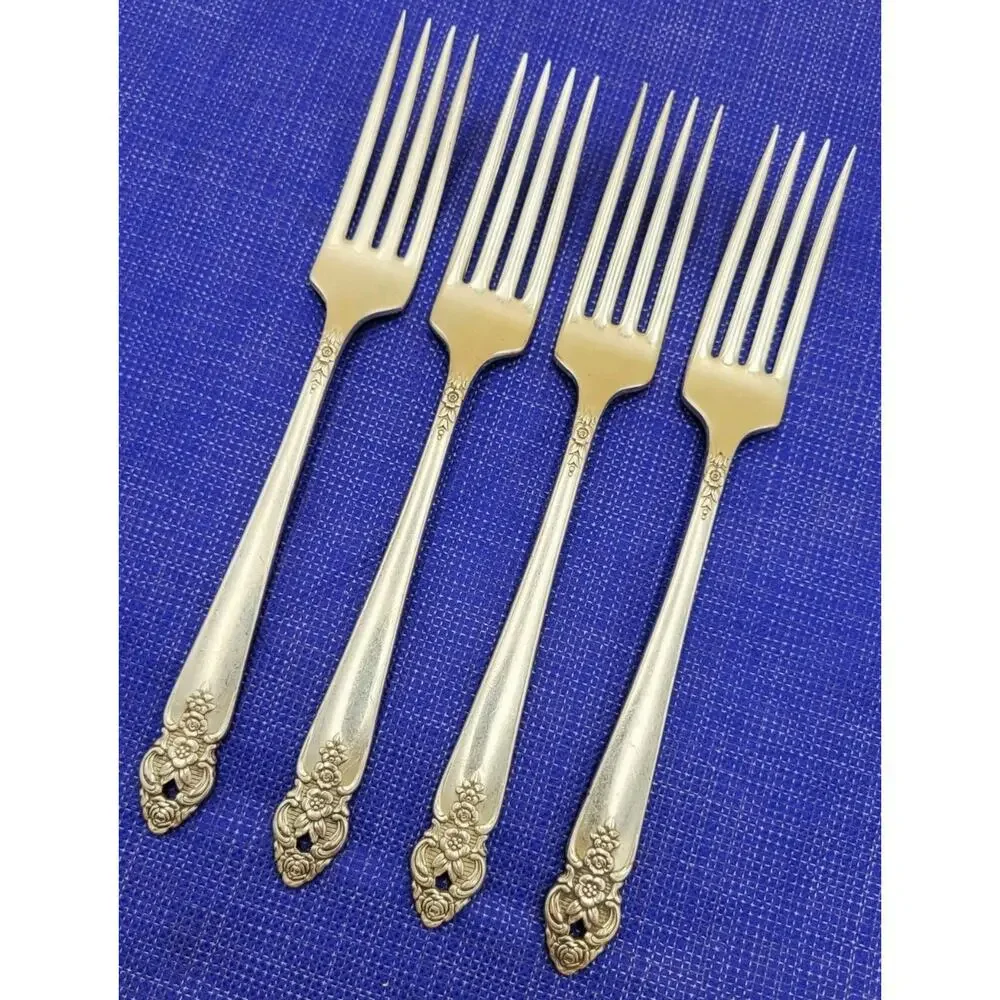 Oneida DISTINCTION SilverPlate Prestige 1951 Silverware Dinner Fork Set of 4